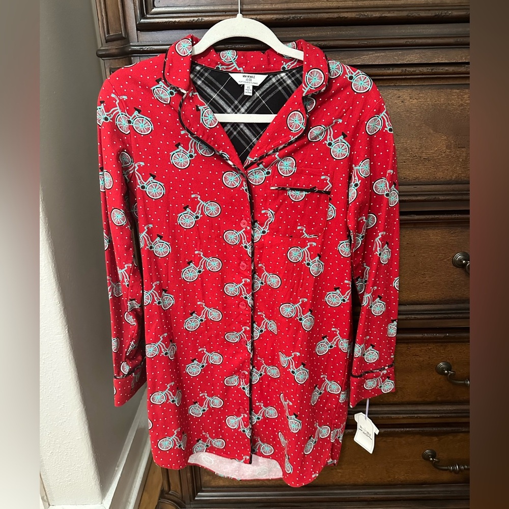 Night shirt